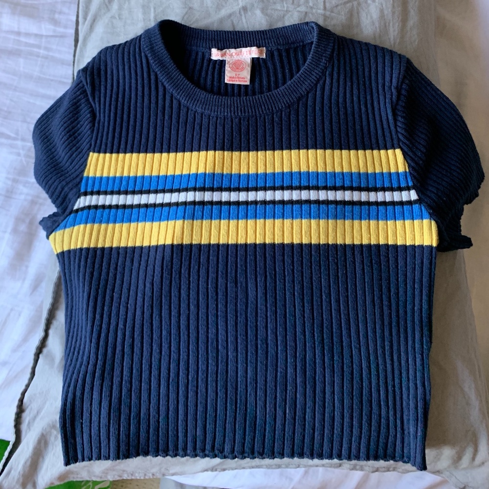 urban outfitters crop top